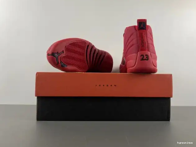 HYPE Retro 12 (2018) Red Jordan Air 130690-601 Gym 0611